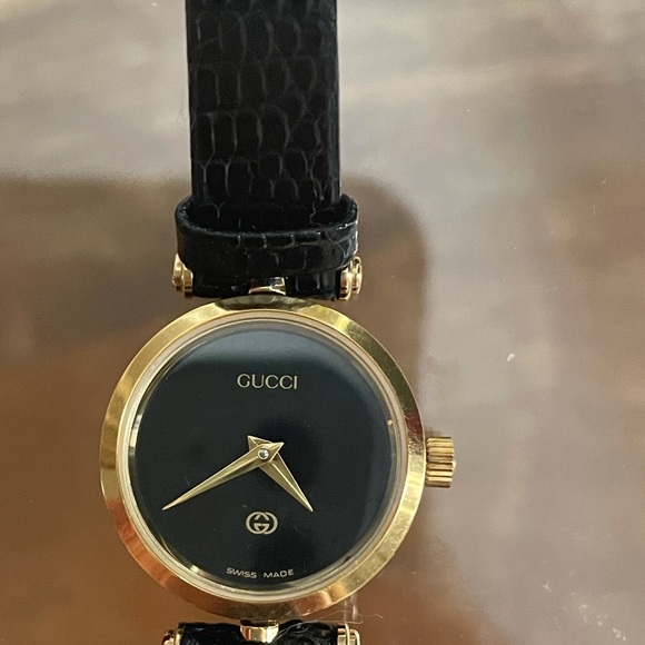 Vintage Gucci Watch - Picture 5 of 16
